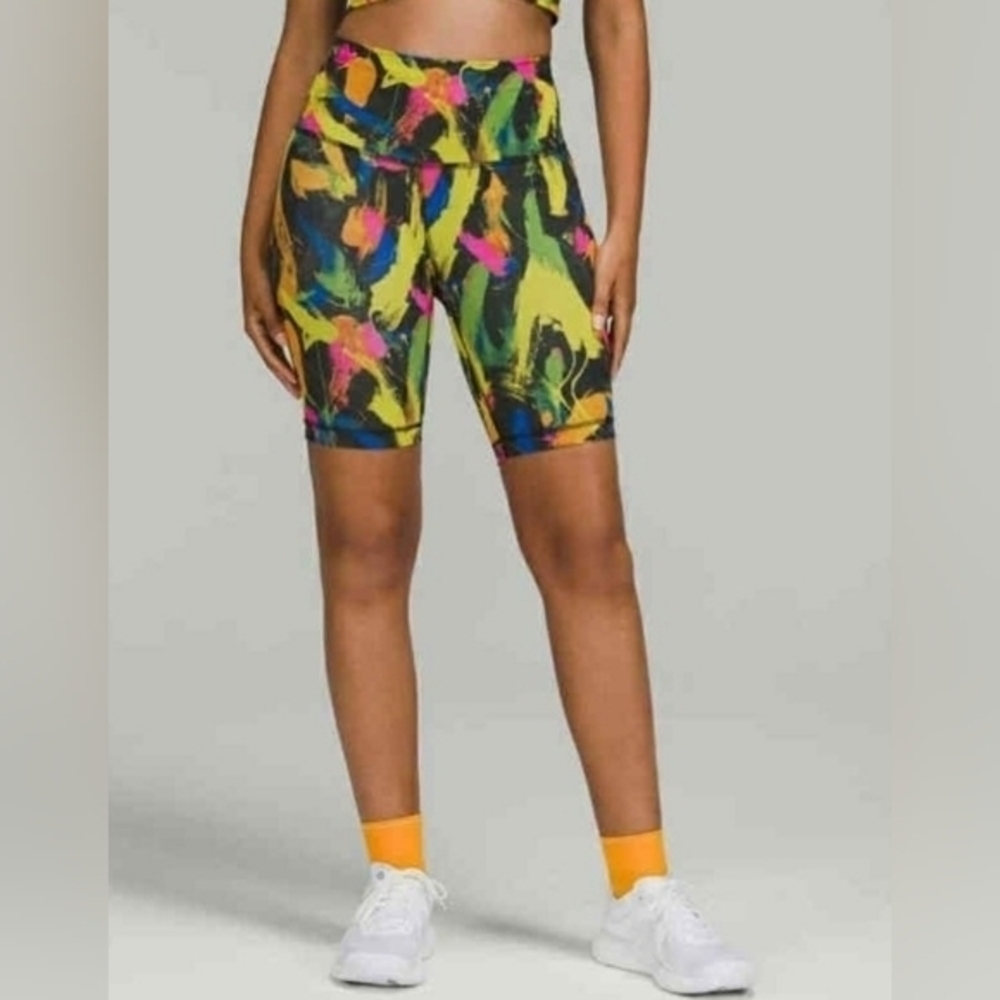 Lululemon Wunder Tight High-Rise Short 8" - Sz 12